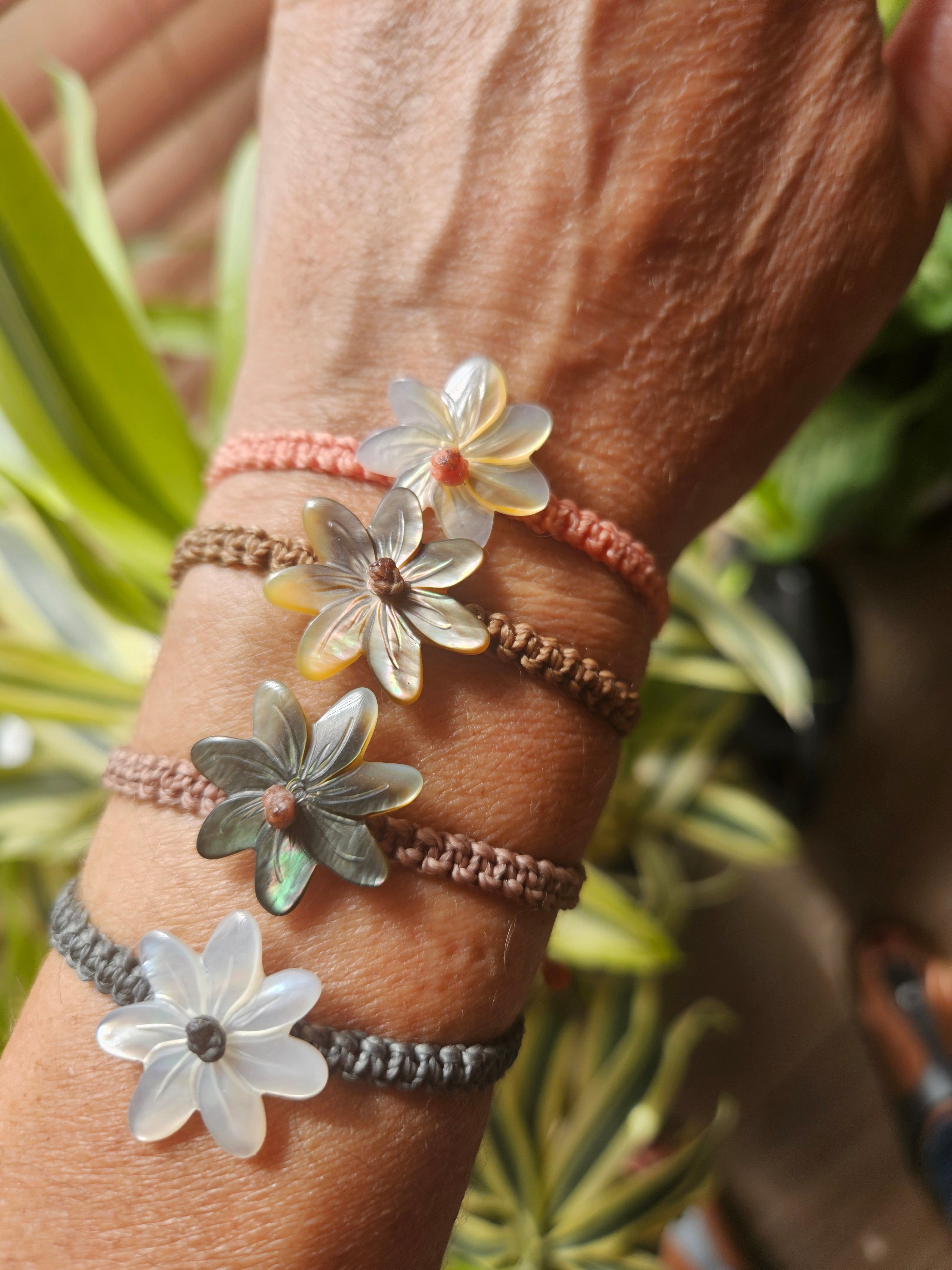 Bracelet "Tiaré" Nacre de Tahiti