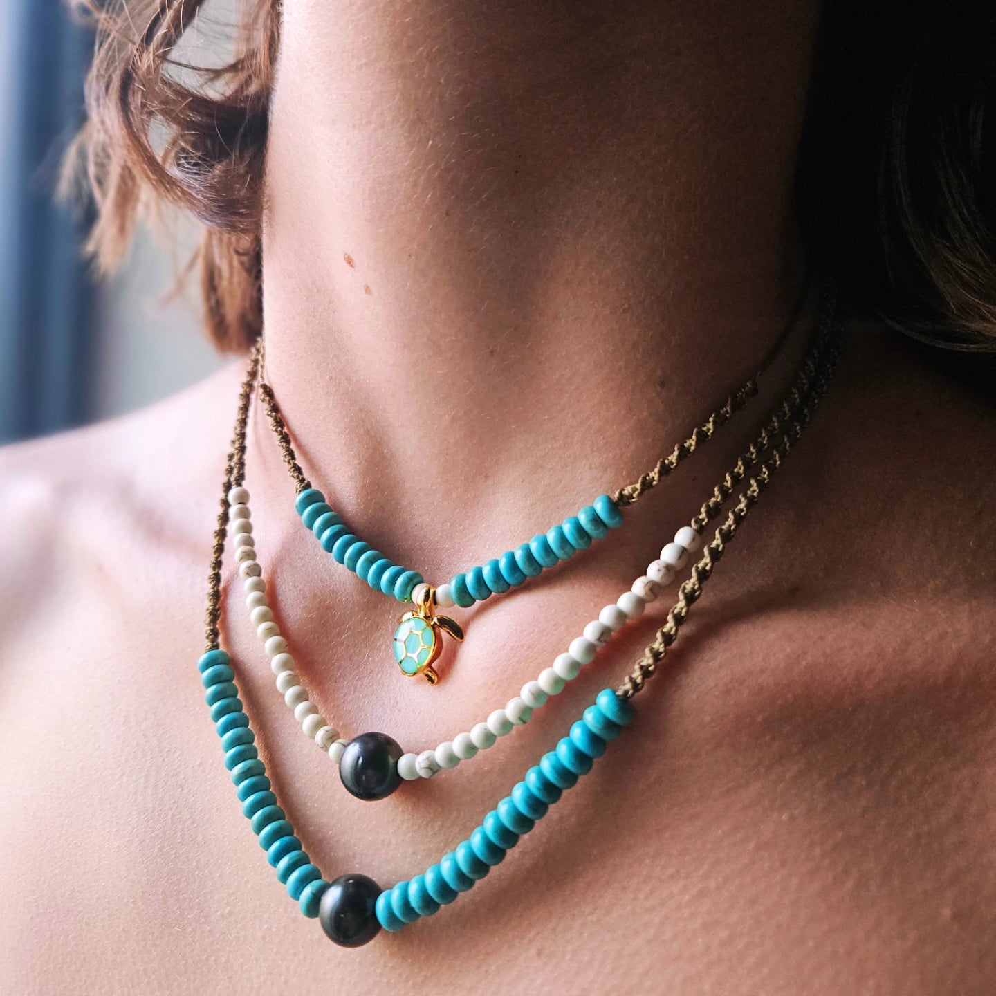 COLLIER HONU