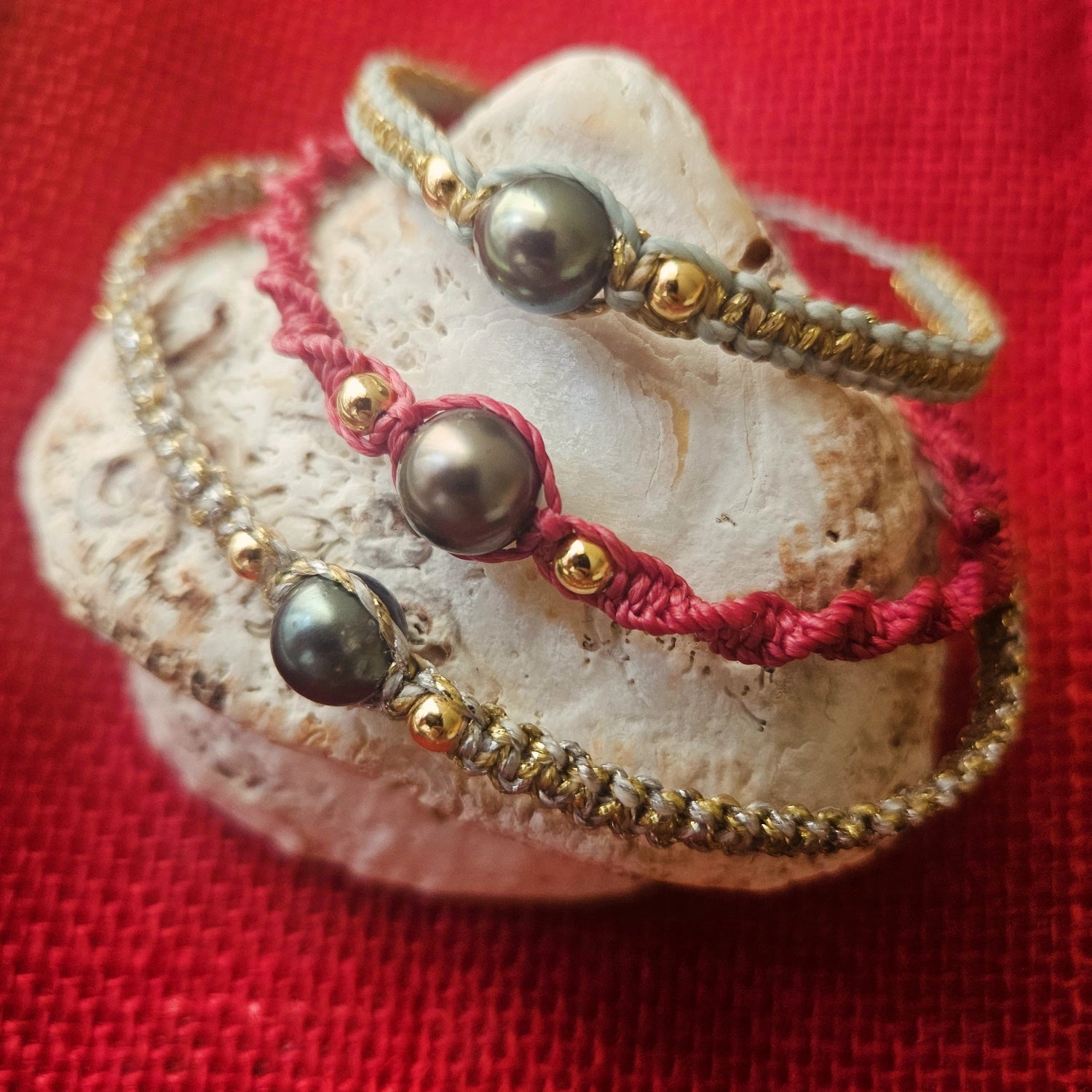 Bracelet "Mana" : perle de Tahiti et doré
